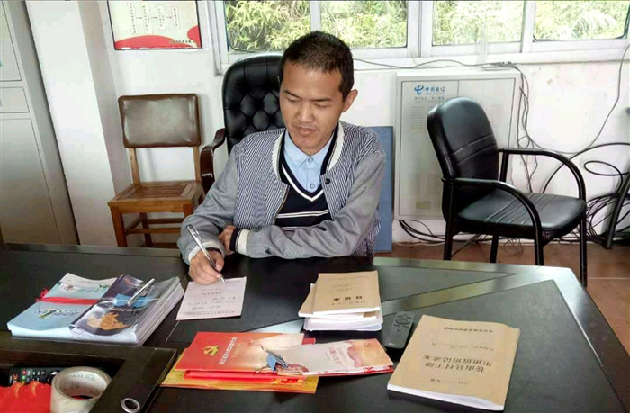 中甲积分榜:黑马遭偷袭 主要冲超队淘汰到5队 下轮开始决战|星空娱乐(图3) 星空娱乐